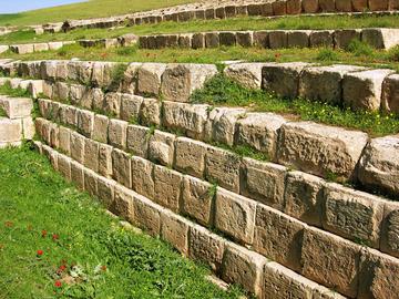 Photo of the Neo-Assyrian aqueduct at Jerwan